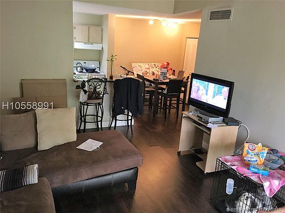 5th image of 10741 Cleary Blvd APT 304