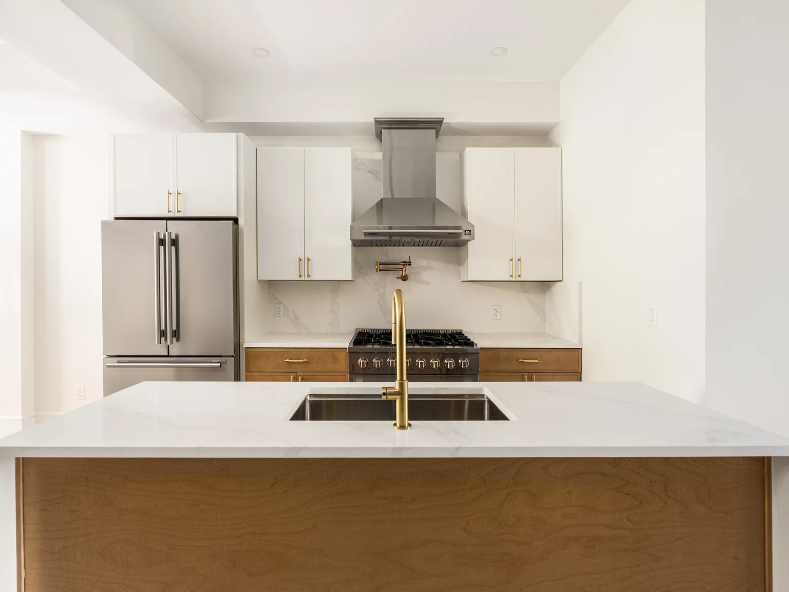77A Somers Street — Photo 3