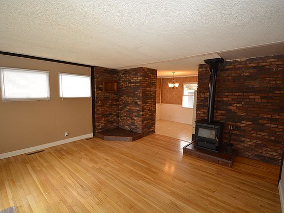 2nd image of 1119 N Colorado St