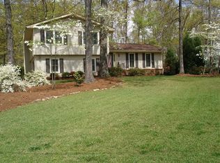 4891 Kings Wood Dr NE, Roswell, GA 30075