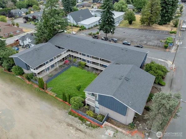 219 5th Avenue NE, Puyallup, WA 98372