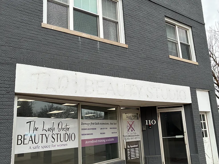 110 S Cass Ave — Photo 1