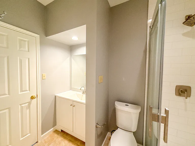 7 Chapel Hill Cir #7 — Photo 19