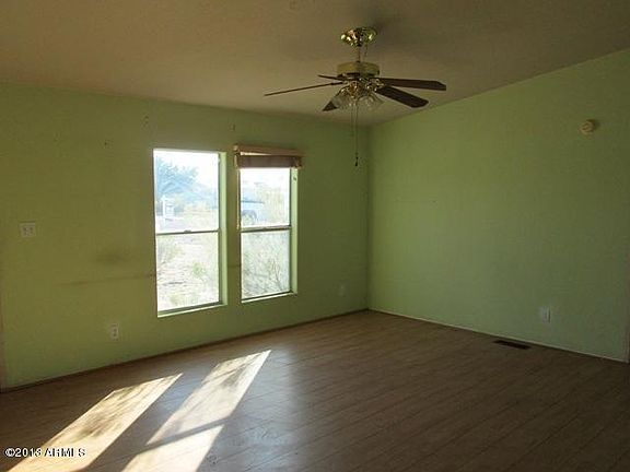3rd image of 10286 N Penworth Dr