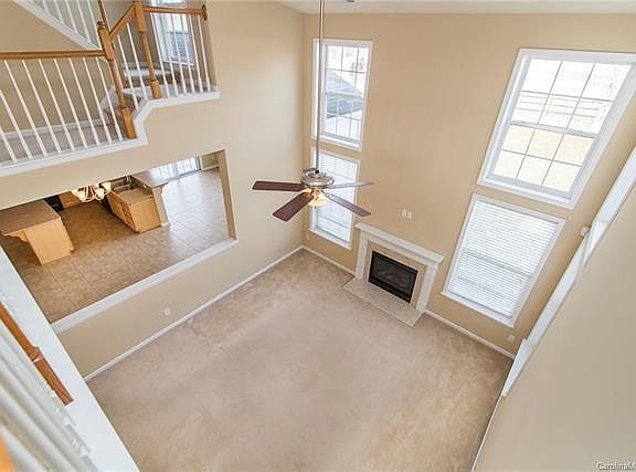 5th image of 829 Pinkney Pl