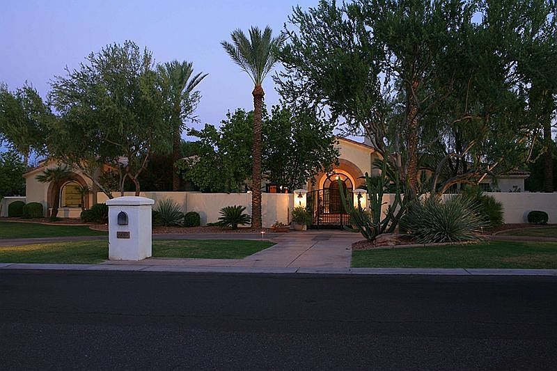 1st image of 6659 E Meadowlark Ln