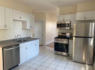48 Porter St #3, Cambridge, MA 02141