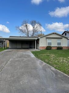 612 N 35th St, Nederland, TX, 77627