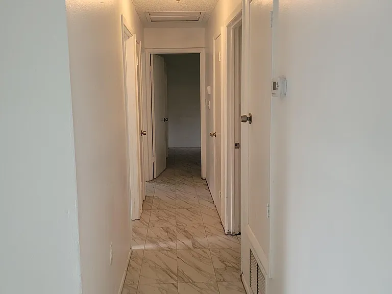 1304 Louis Ct #1 — Photo 11