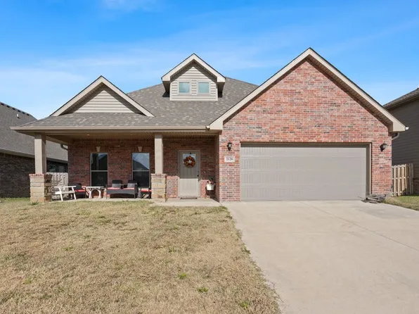 2120 Periwinkle Pl, Centerton, AR 72719