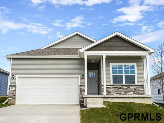 11910 S 114th Ave, Papillion, NE 68046
