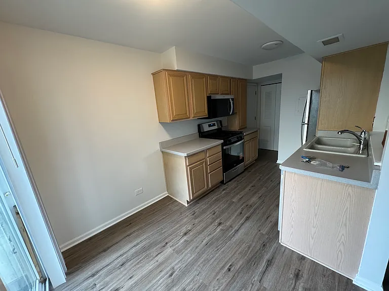328 David Ct #B — Photo 4