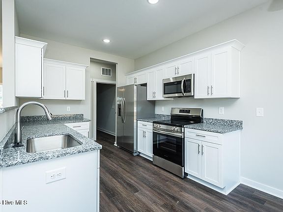 2nd image of 1151 Scarlet Oak Road