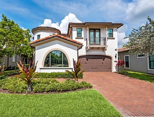 8845 Watercrest Cir W Photo 1