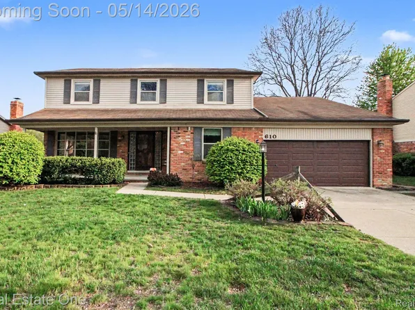 610 Thurber Dr, Troy, MI 48085