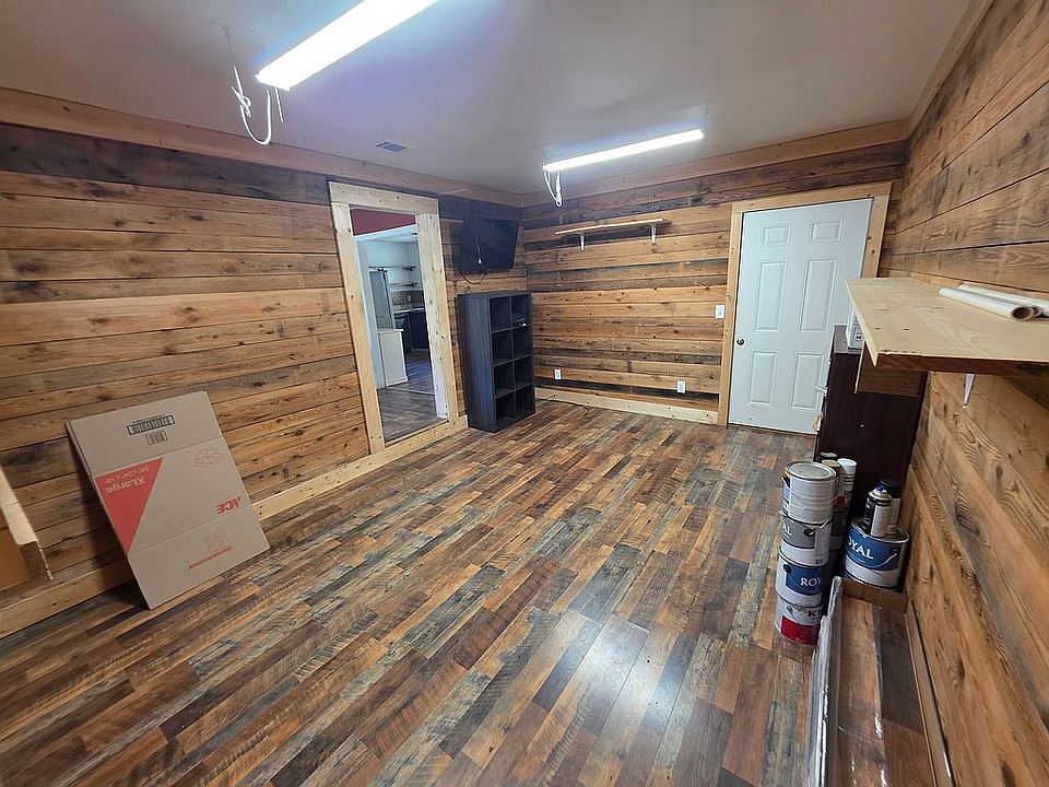1st image of 1142 Moose Branch Rd