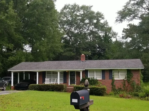 104 Cherry Ct, Greenwood, SC 29646