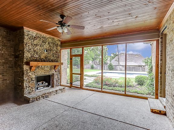4th image of 310 Grove Park Dr