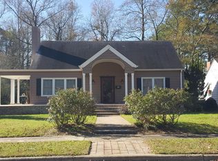 112 Lee St, Williamston, NC 27892