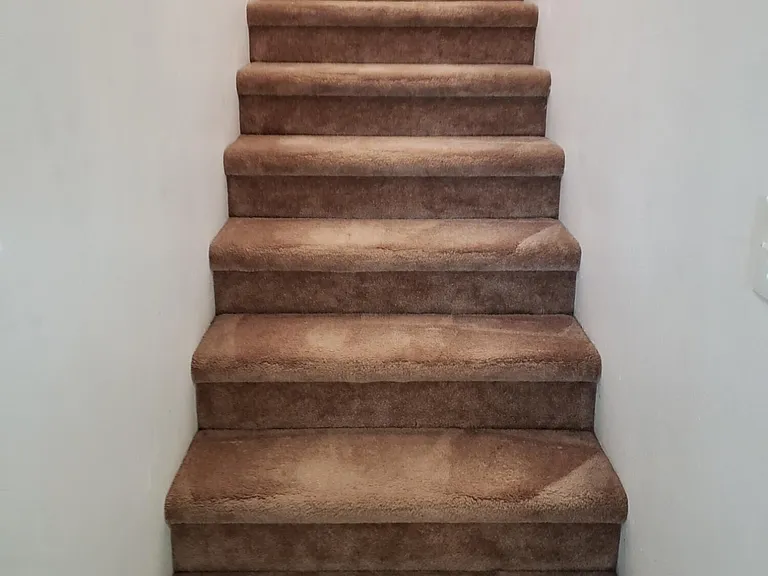 206 Pierce Ave — Photo 2