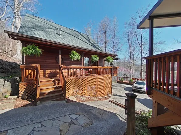 12546 Mullins Cove Rd, Whitwell, TN 37397
