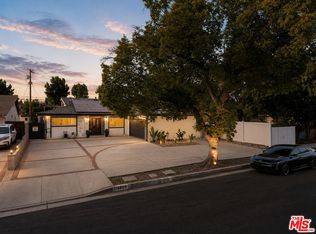 15829 Tupper St, North Hills, CA 91343