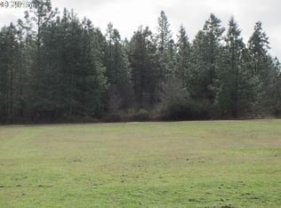 25492 Jeans Rd, Veneta, OR 97487