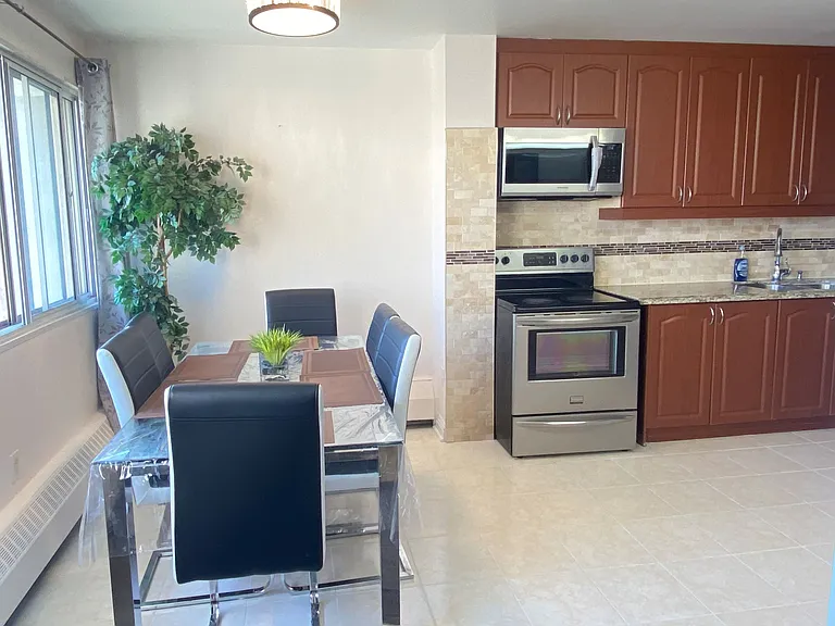 735 Don Mills Rd #1703 — Photo 4