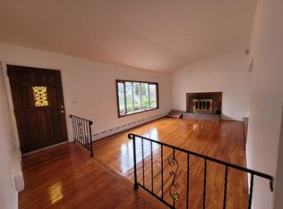 192 South Rd, White Plains, NY 10603