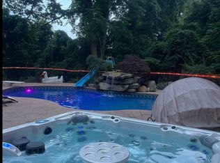 794 Pony Trl, Franklin Lakes, NJ 07417
