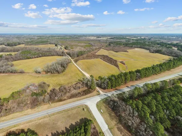 407 Avents Ln, Nashville, NC 27856