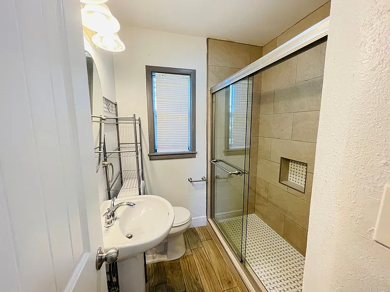 5122 Old Cheney Hwy — Photo 14