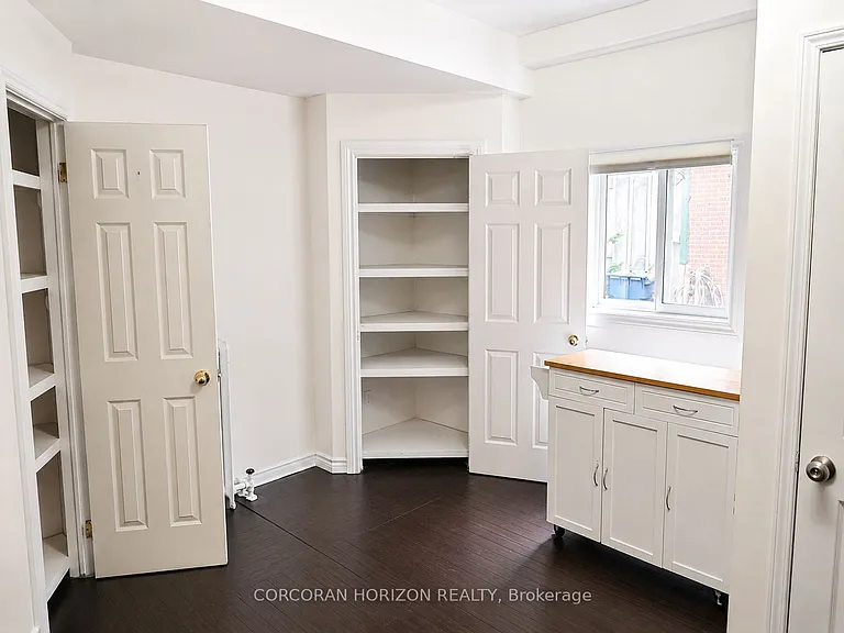 20407 Leslie St — Photo 9