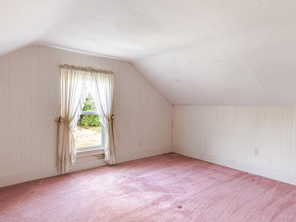 415 S Walnut St, photo 19