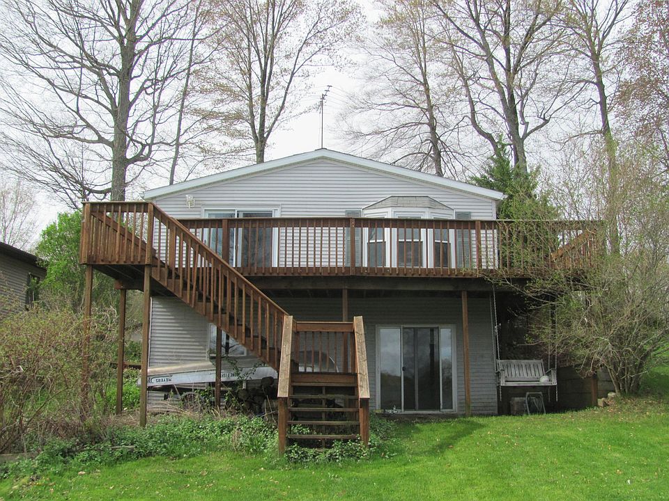 1st image of 4926 Beech Dr