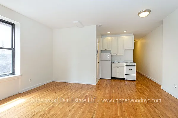 Rented by Copperwood Real Estate | media 3