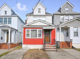 10203 62nd Dr, Flushing, NY 11375