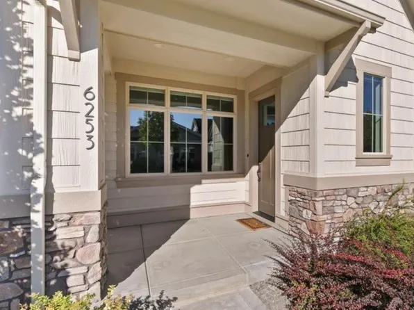 6253 N Winward Ln, Meridian, ID 83646