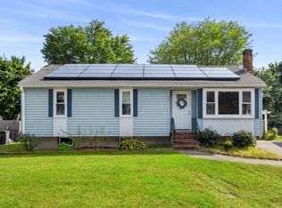 96 Hazelton Ct, Manchester, NH 03103