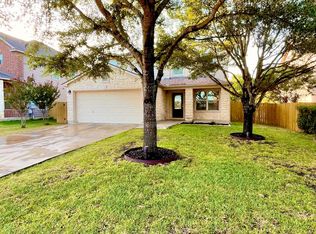 165 Mistletoe Ln, Kyle, TX 78640