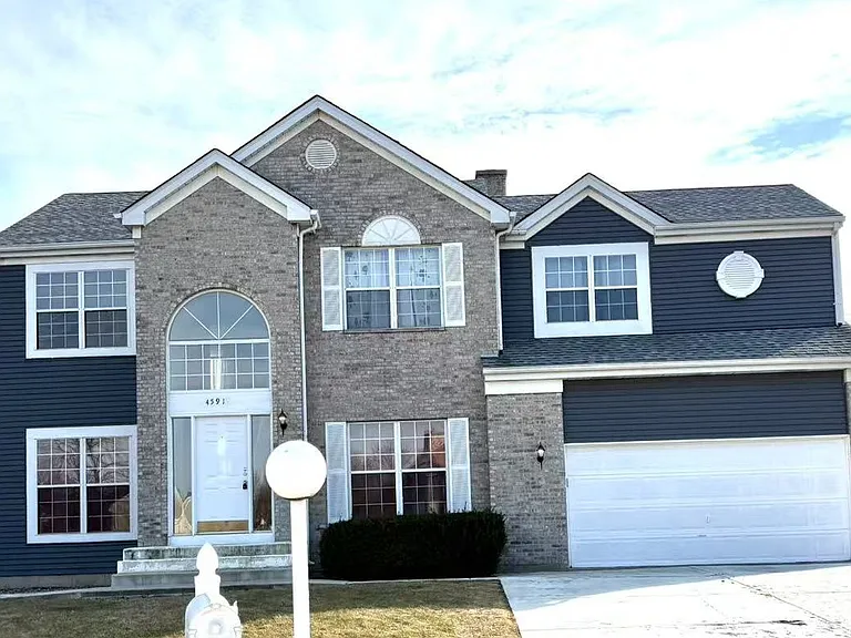 4591 Hatch Ln — Photo 1