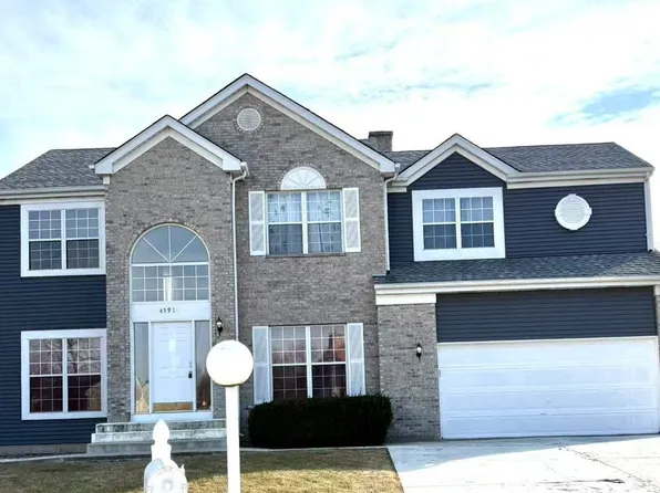 4591 Hatch Ln, Lisle, IL 60532