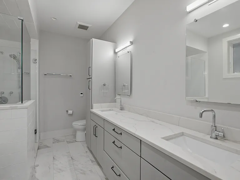 3049 N Clybourn Ave #1 — Photo 10