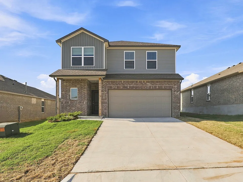 2029 W 30th Pl