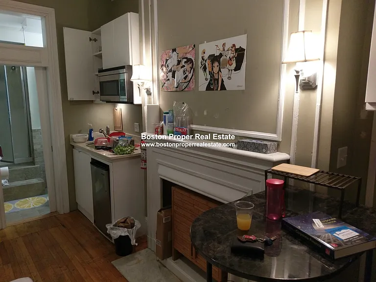 323 Beacon St #2 — Photo 5
