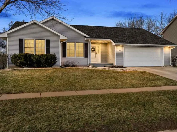 360 Partridge Ave, Marion, IA 52302