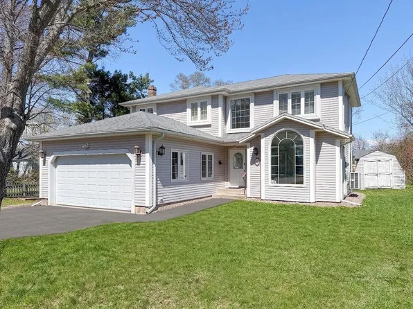 16 Lansdowne Ave, Charlottetown, PE C1A 3J2