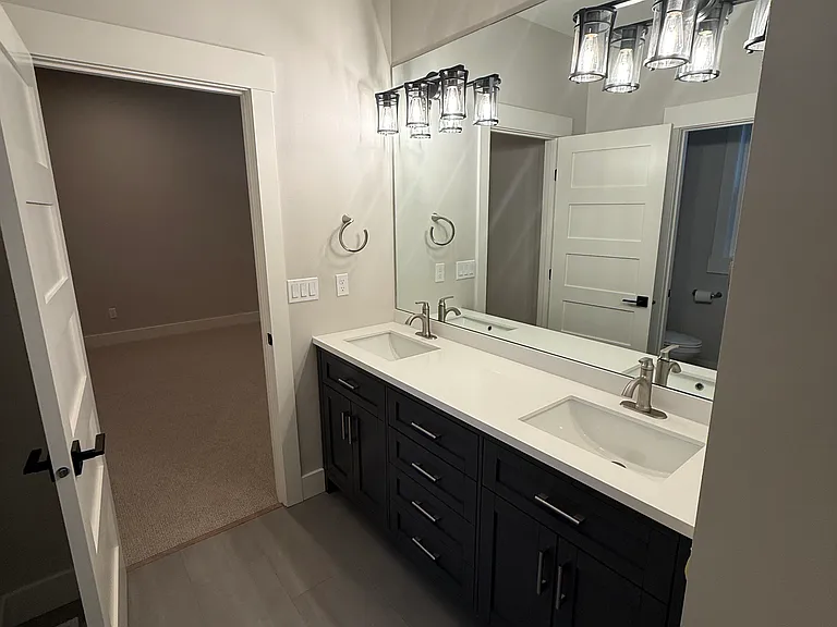 4518 Maple Ave — Photo 30