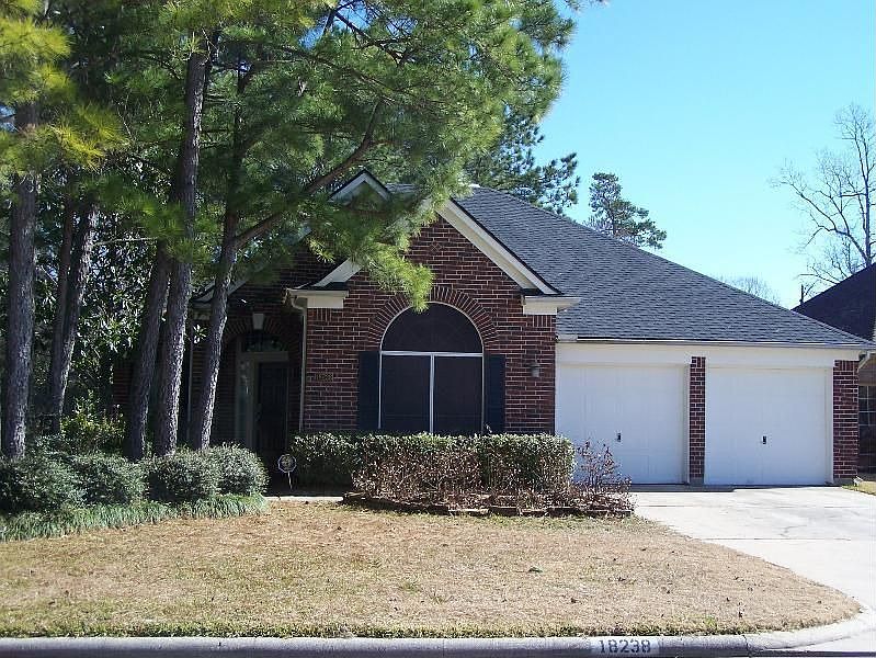 1st image of 18238 Bluewater Cove Dr