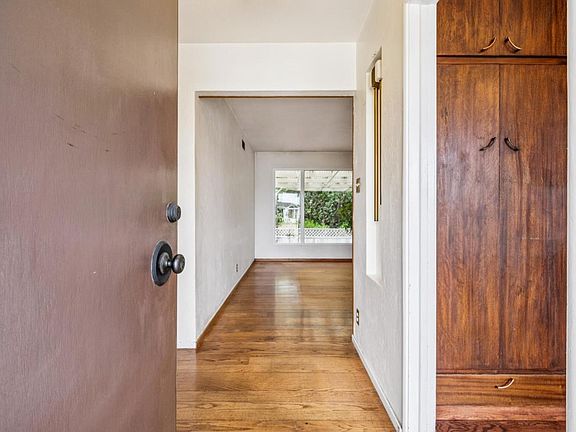 3rd image of 1637 Lake Chabot Ter